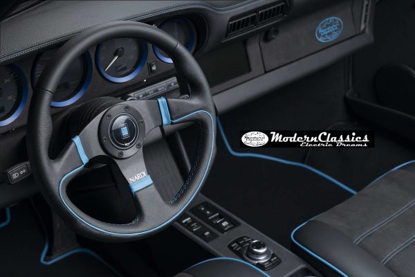 Porsche 911SC Electric - interior detail 3
